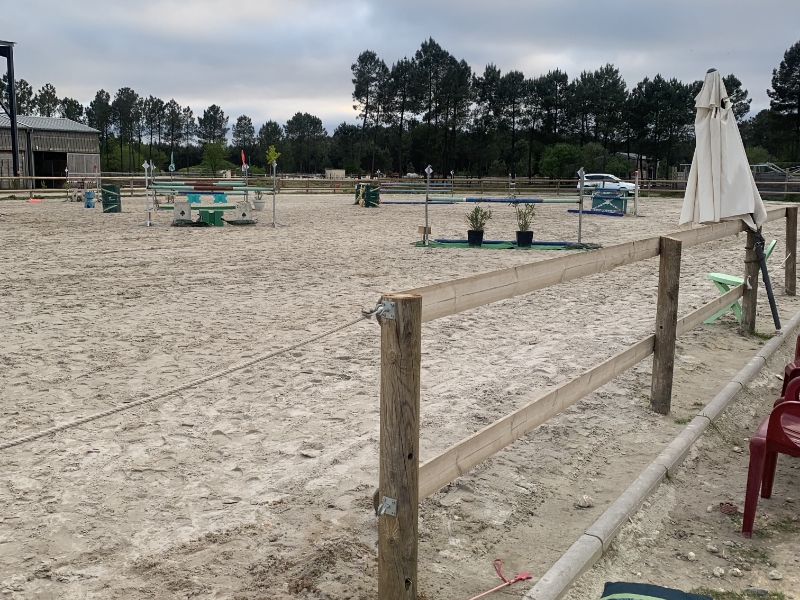 Poney Club De Saint Aubin Poney Club Saint Aubin De Medoc Realisations 24